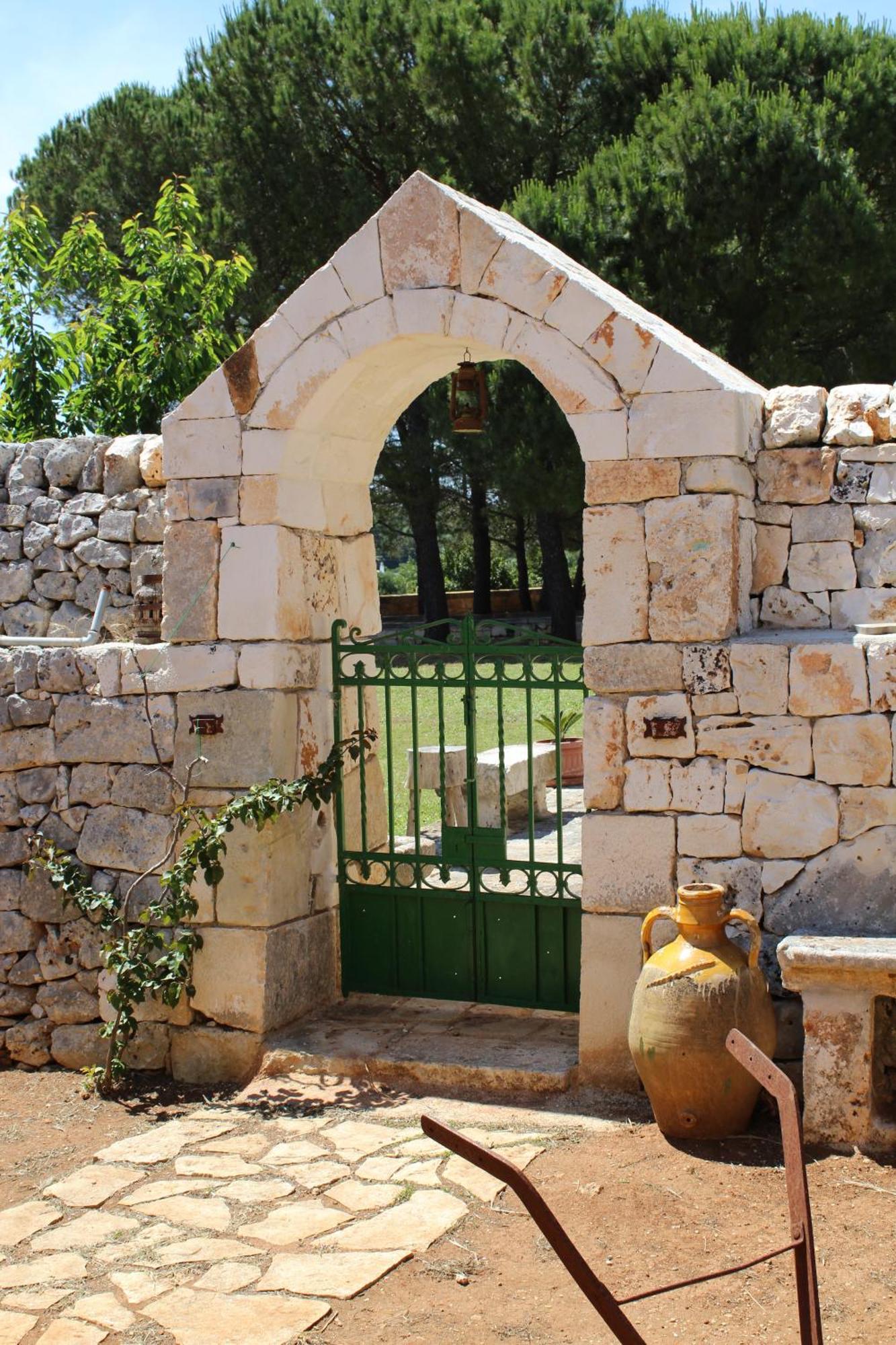 Masseria Tolla 오스투니 외부 사진