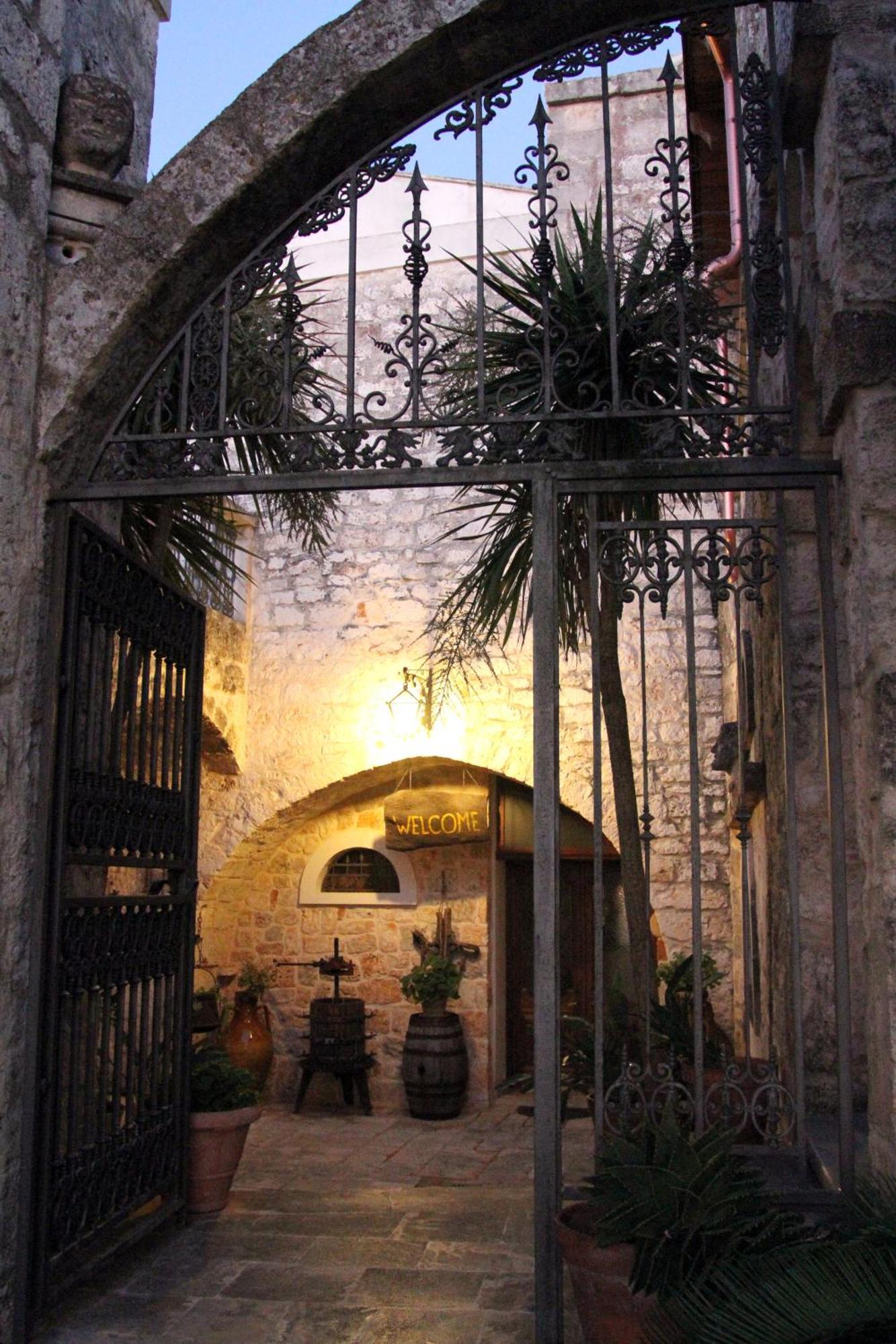 Masseria Tolla 오스투니 외부 사진